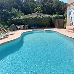 1 Piece 16 M2 Climatise 2 Personnes Piscine Partagee * Порто-Веккьо